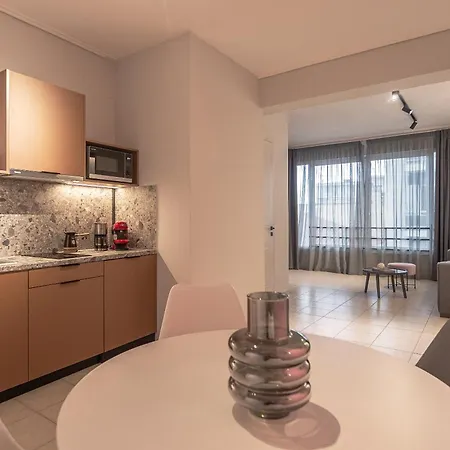 S2 * トリポリス